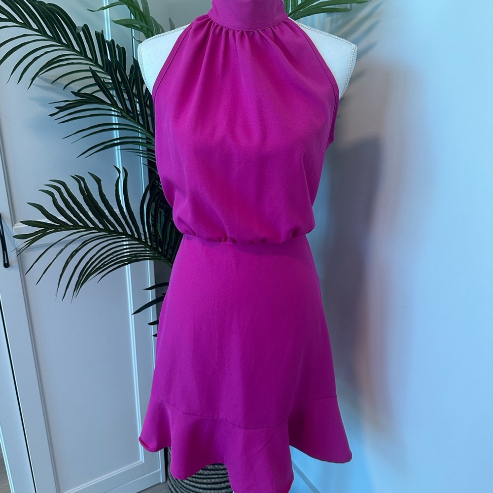 Elegant Pink Halter Dress